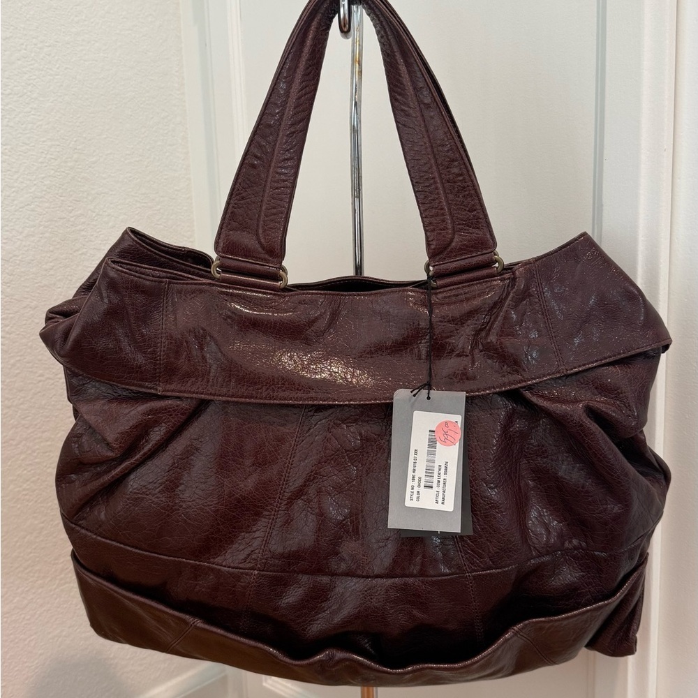 Leather Satchel Handbag in Deep Brown